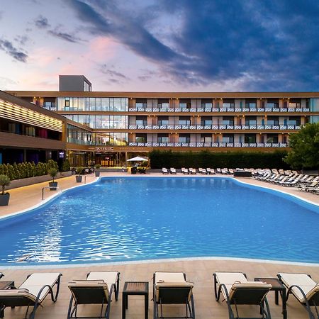 Sky Blue Hotel & Spa Paulesti  Экстерьер фото