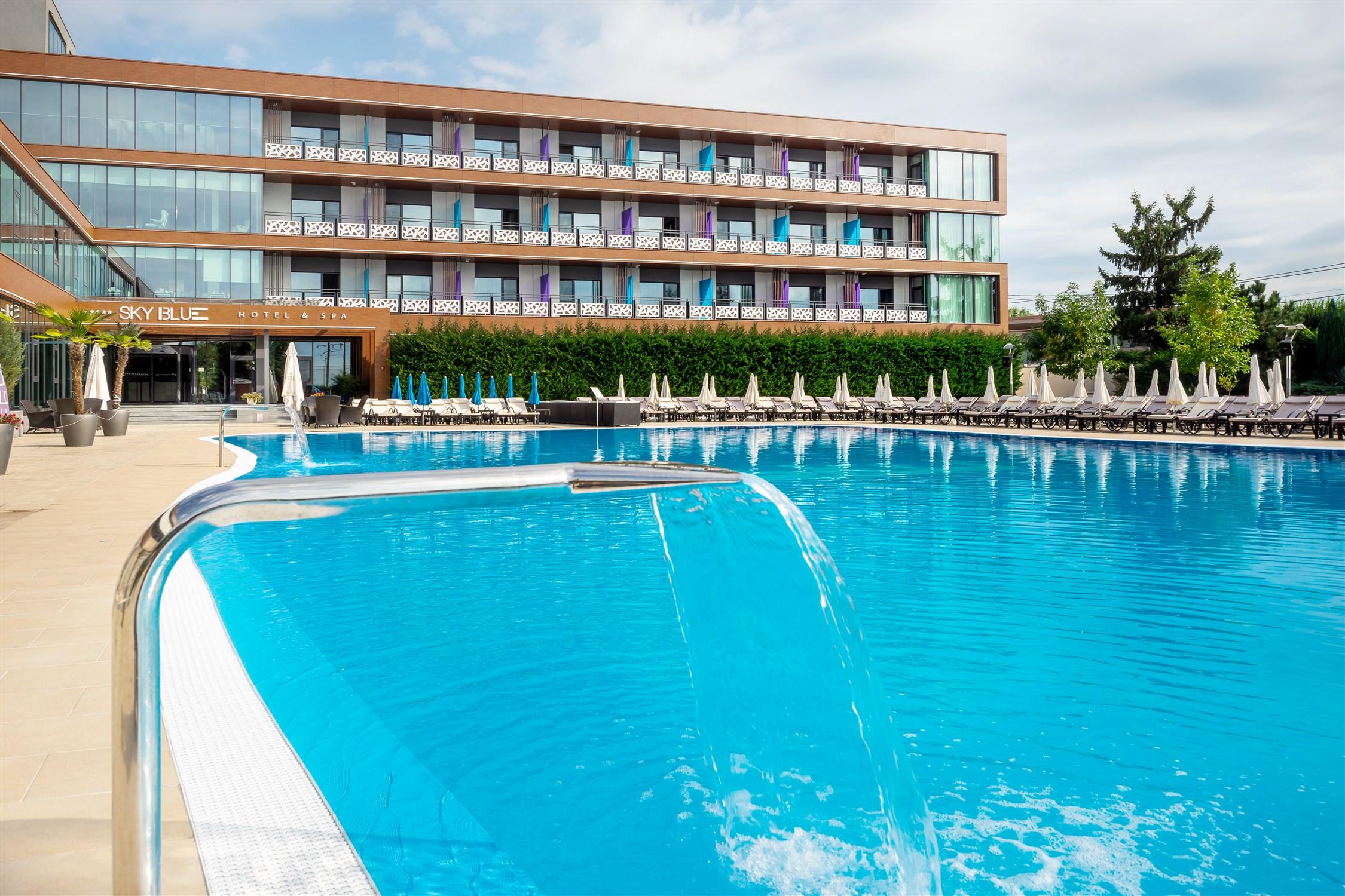 Sky Blue Hotel & Spa Paulesti  Экстерьер фото